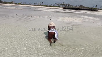 My girlfriend got me hard twerking her big ass