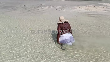 My girlfriend got me hard twerking her big ass