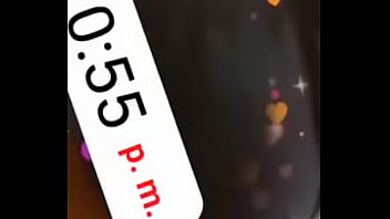 La pequeña culona valeria denuevo en tanga roja