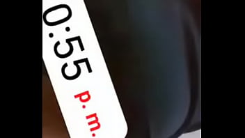 La pequeña culona valeria denuevo en tanga roja