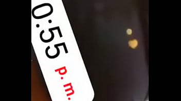 La pequeña culona valeria denuevo en tanga roja