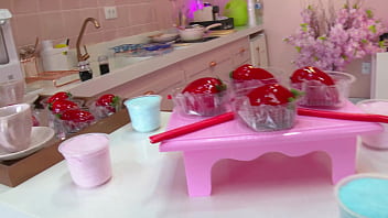 Raw material for movie strawberry of love