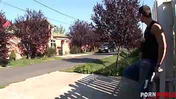 Raunchy milf linda brown reverse cowgirl fucks a big dick with her asshole gp1271