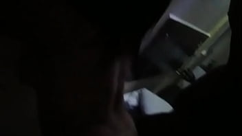 Pede com jeitinho que levará rola até o amanhecer Pede com jeitinho que levará rola até o amanhecer