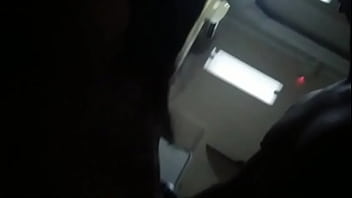 Pede com jeitinho que levará rola até o amanhecer