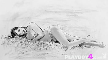 Sexy Milf With Small Tits Showed Her Sexy Body And Enjoyed Hot Posing For Playboy thumbnail