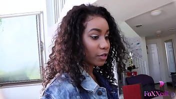 Lesbian kissing & cunnilingus jenna foxx maggie & sara's steamy show