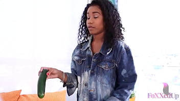 Lesbian kissing & cunnilingus jenna foxx maggie & sara's steamy show