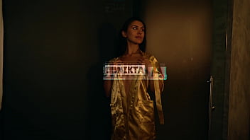 Tongue and dick brought the beauty to orgasm