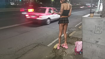 Con Faldita Y Plataformas Una Flaquita Exhibiendose En Tlalpan thumbnail