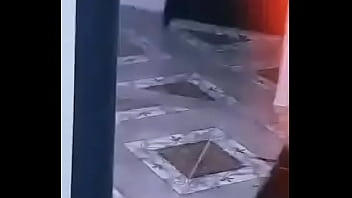 Tetas grandes bailando