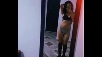 Tetas grandes bailando