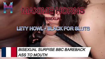 Un avant goût de ce qui t’attend entre nous trois le plaisir monte vite et il n’y a aucune limitetu veux v