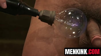 Giani Luca Enduring Every Volts Of Electricity Given By Phenix Saint thumbnail