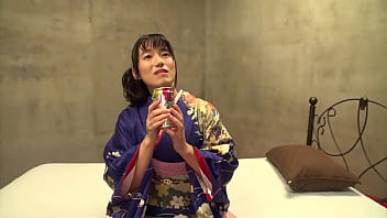 成人式帰りのgカップ爆乳処女20歳 無料記念撮影と称して中出し撮影3