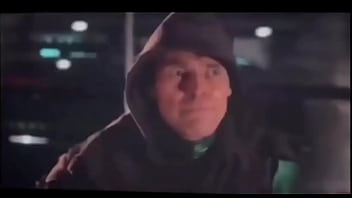 Norman comendo a tia do peter parker