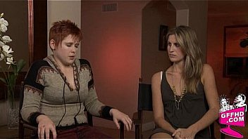 Sensual lesbains 0909