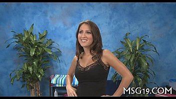 Sexy Chick Worships Large Dick thumbnail