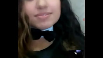 Julia mostrando suas solinhas em call