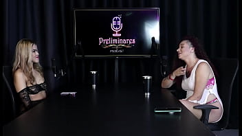 Um fetiche diferente que fez as dominações já teve relacionamento com outro casal e seus filhos sabem staª love n' fire sheer red