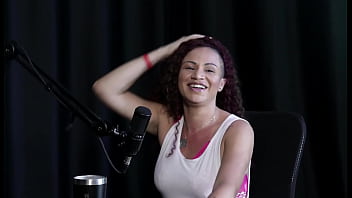 Um fetiche diferente que fez as dominações já teve relacionamento com outro casal e seus filhos sabem staª love n' fire sheer red