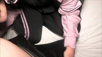 最近、ご無沙汰の美女と激しく朝まで突き合いました