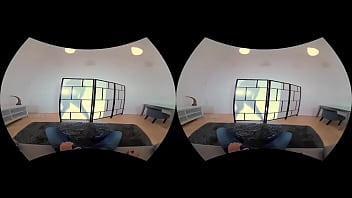 S vr blowjob fills horny babe's mouth with cum