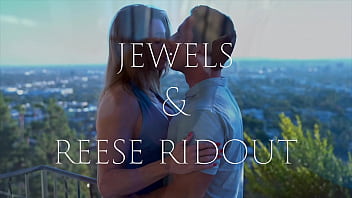 A gym trainer fucks me in public