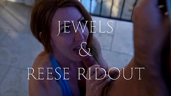 A gym trainer fucks me in public