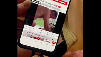 Puta venezolana viendo porno misogino