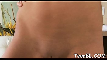 Attractive darling gets huge dong into her taco