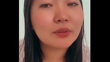 Sandy talking with public