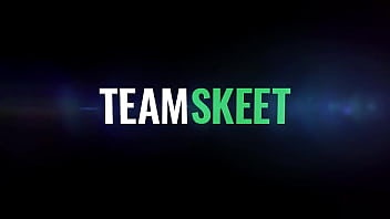 You can cum in my panties