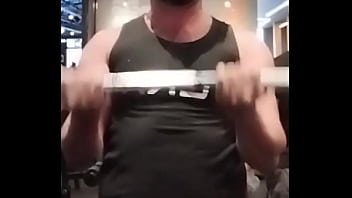 Se Você Gosta De Me Ver Levando Ferro Fazendo O Ferro Subir Com Membros Grossos E Veiudos Vem Malhar Glúteo Comigo N thumbnail