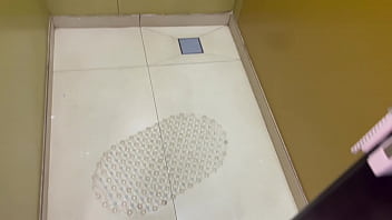 Isso sua safada pede mais pica na sua buceta quanto mais você pede mas eu fico cheio de tesão completinho no red