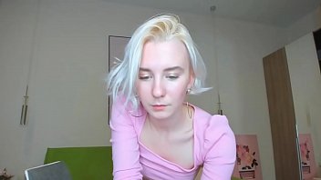 Hard dance in dress22