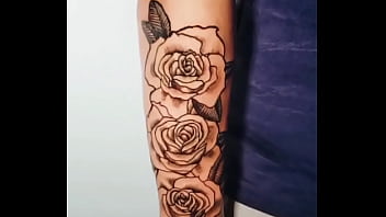 Olha o que eu fiz esses diasquem for do rj e quiser fazer tatuagem comigo chama na dm