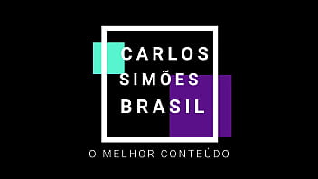 Dando um chá de buceta gostoso para meu puto ele merece essa puta