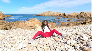 I lick all the cum of sugardaddies cock on a secret beach after our hike