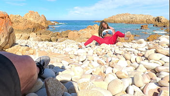 I lick all the cum of sugardaddies cock on a secret beach after our hike