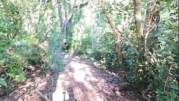 I lick all the cum of sugardaddies cock on a secret beach after our hike