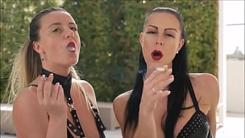 Denise klarskov and texas patti smoking with style smoking fetish
