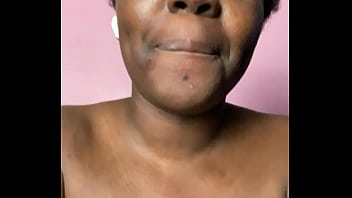 Blame it on the drinks ebony bitch fuck her wet ass pretty pussy with bottle and gives creamy happy ending