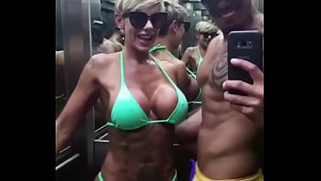 Quien para hacer un trío