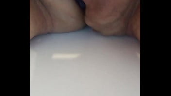 Gretala most la fica rossa e gonfia