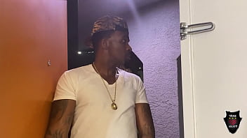 Hung inked hunk rome major fucks horny babe selina moon