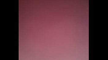 Explorando dentro de su ano