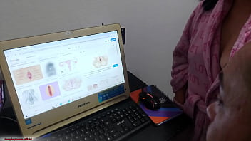 Aula de anatomia e punheta sexo com madrasta de peitos naturais milf