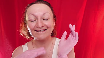 Face and gloves arya grander