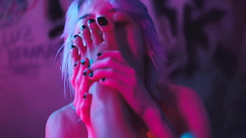 Foot fetish & strap on fucking